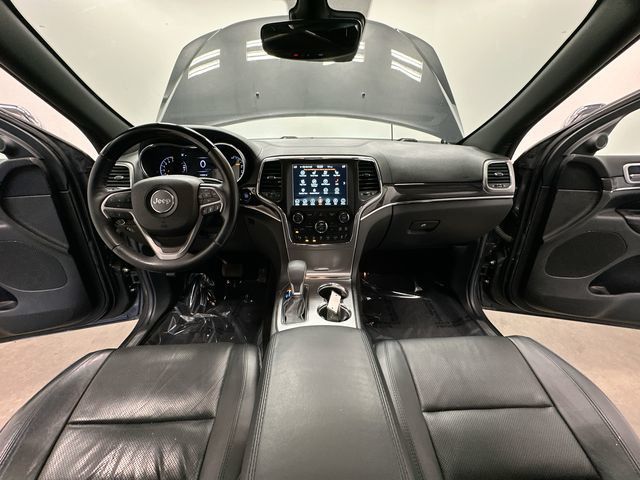 2018 Jeep Grand Cherokee Overland Gray at Luther Ford