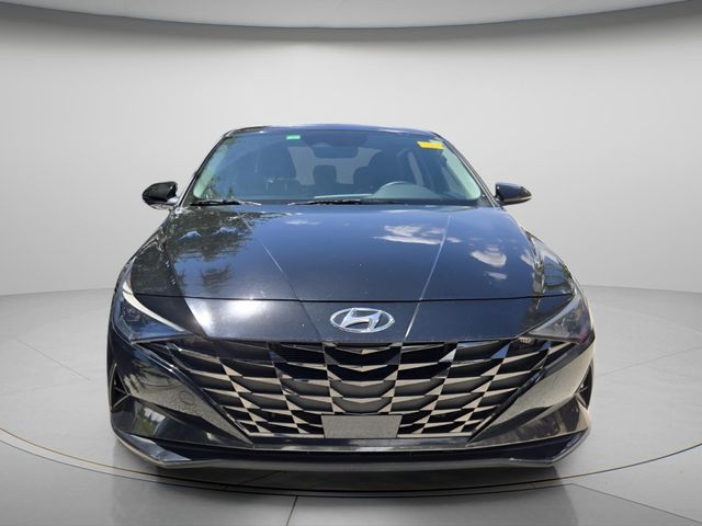 2023 Hyundai Elantra - $19,877