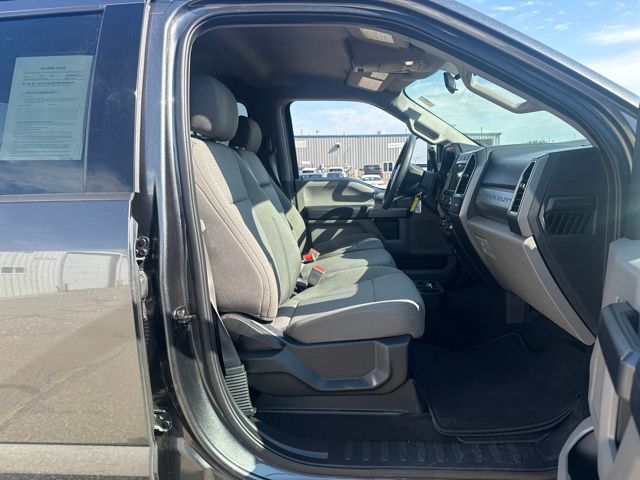 2019 Magnetic Ford Super Duty F-250 SRW XLT 4X4 Truck