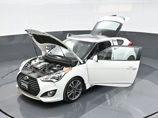 2016 Hyundai Veloster Turbo 39