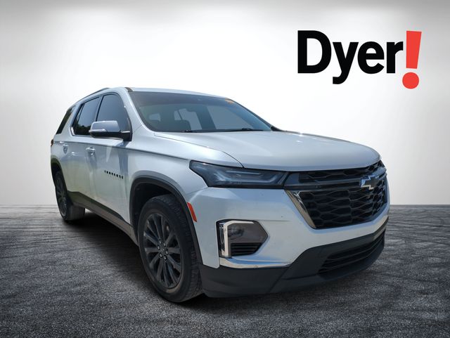 White (Iridescent Pearl Tricoat) 2023 Chevrolet Traverse SUV / Crossover Front-Wheel Drive 9-Speed Automatic