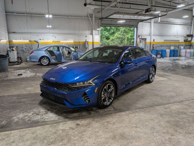 2022 Kia Optima EX FWD's photo