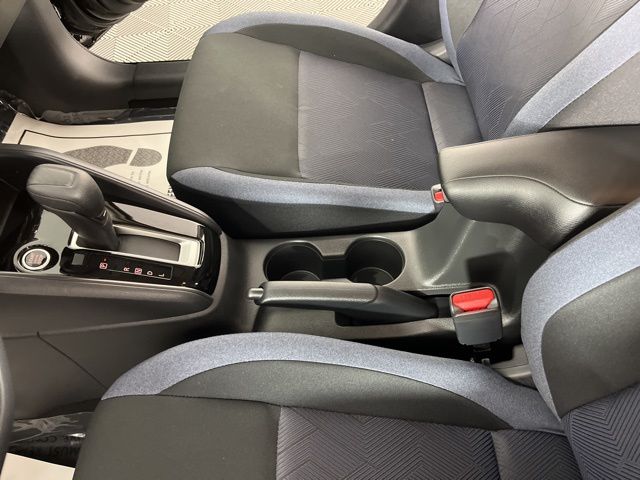2025 Super Black Metallic Nissan Versa 1.6 SV FWD Sedan
