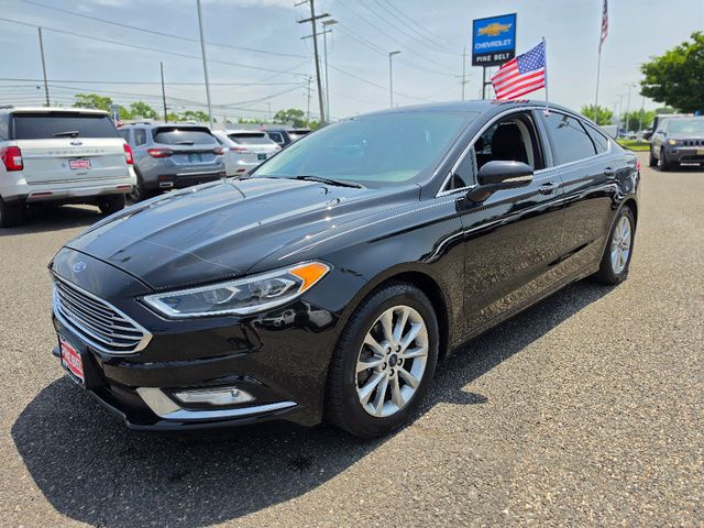 Shadow Black 2017 Ford Fusion SE Sedan Front-Wheel Drive 6-Speed Automatic