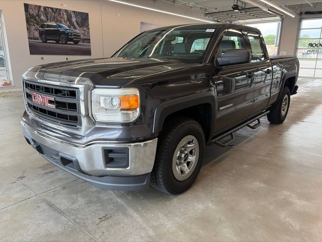 Gray (Iridium Metallic) 2014 GMC Sierra 1500 Pickup Truck Four-Wheel Drive 6-Speed Automatic Overdrive