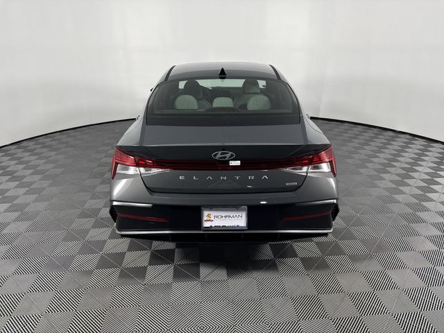 New 2025 Hyundai Elantra Hybrid For Sale in Indianapolis, IN