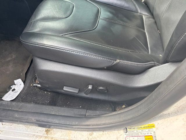 Used 2018 White Ford Titanium image 8