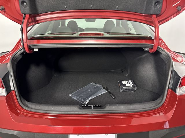 New 2025 Hyundai Elantra For Sale in Indianapolis, IN