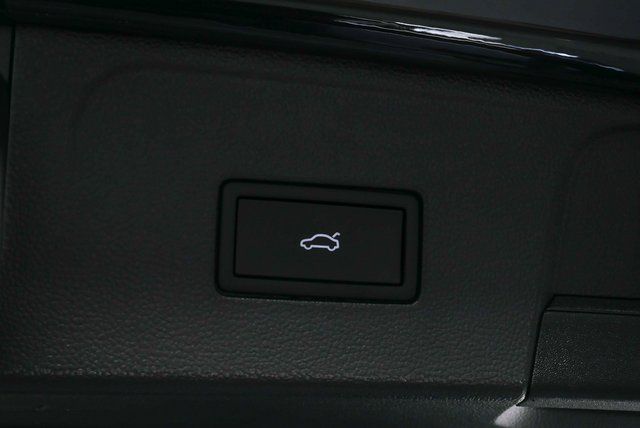 new 2026 Volkswagen Atlas car, priced at $58,293