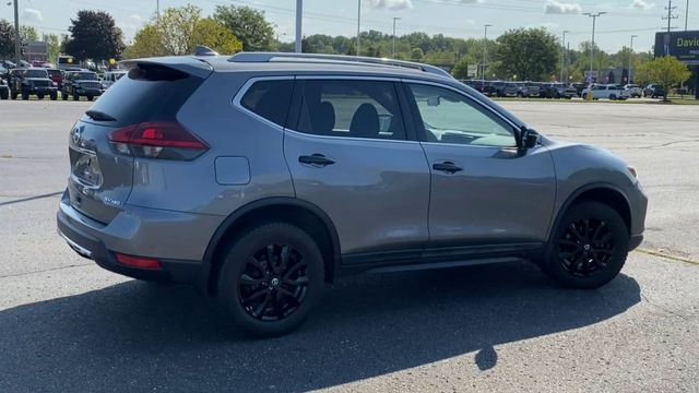 2020 Nissan Rogue SL 8