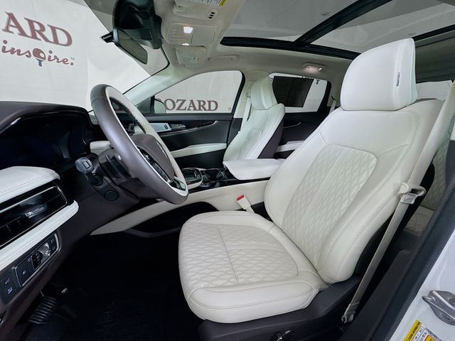 2022 Pristine White Metallic Tri-Coat Lincoln Nautilus Black Label AWD SUV