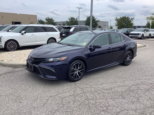 2021 Toyota Camry SE