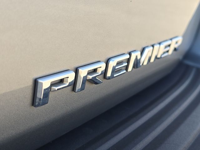 2023 Chevrolet Suburban Premier:44911A