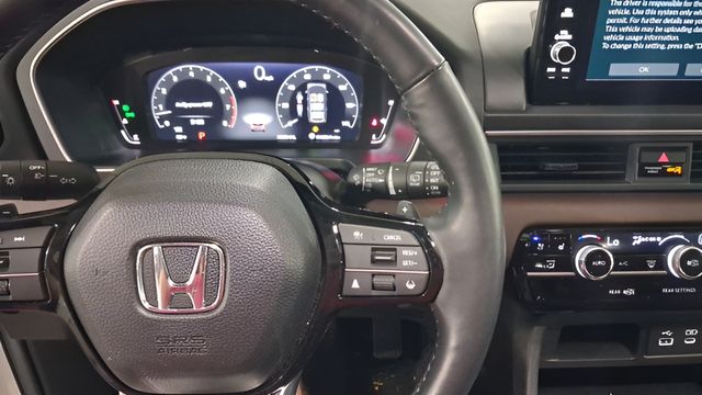 Used 2025 Honda Pilot SUV