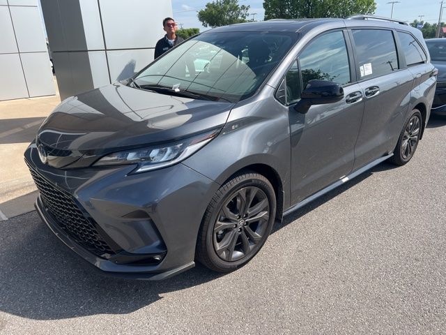 2025 Toyota Sienna