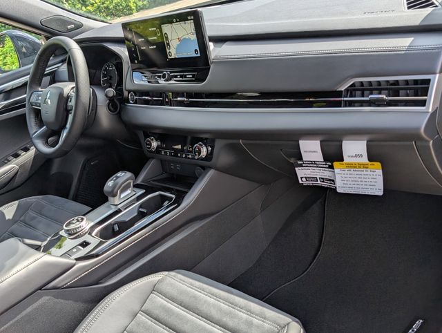 2026 Mitsubishi Outlander LE Gray at North Houston Mitsubishi