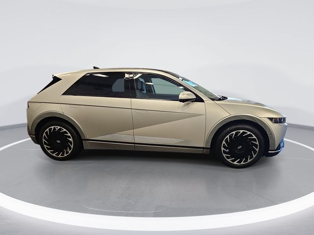 Used 2024 Gold Hyundai Limited image 2