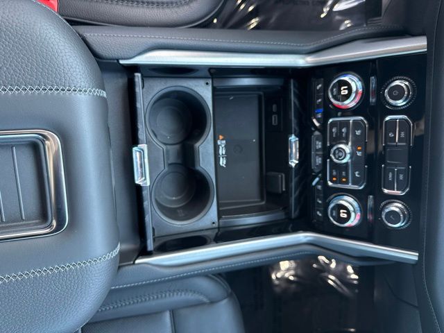 2024 GMC Yukon Denali:169343A