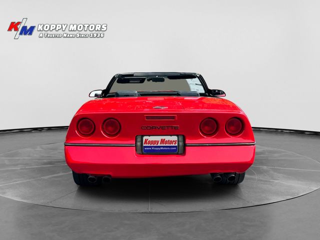 1988 Chevrolet Corvette Base - Red exterior view 4
