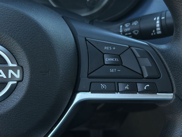 Used 2025 Black Nissan 1.6 SV image 27
