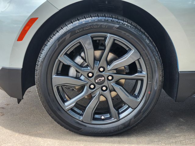 2022 Chevrolet Equinox RS Blue at AutoSavvy Houston Southwest