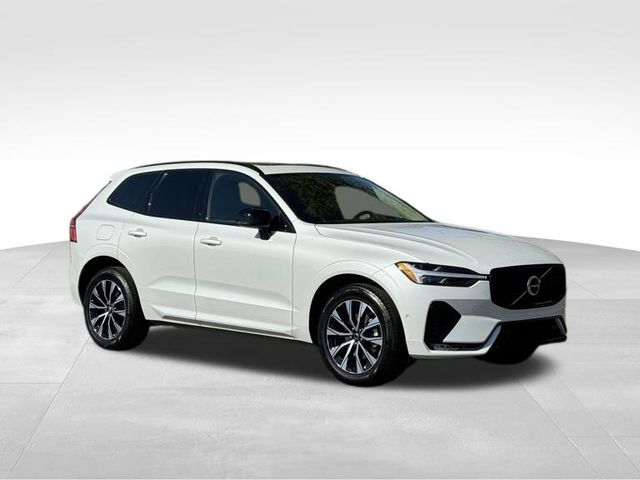 2024 Volvo XC60 B5 Plus Dark Theme 7