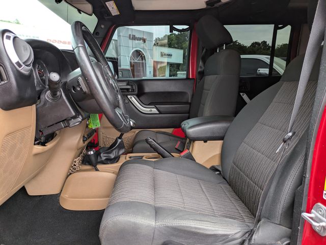 2012 Jeep Wrangler Unlimited Sahara