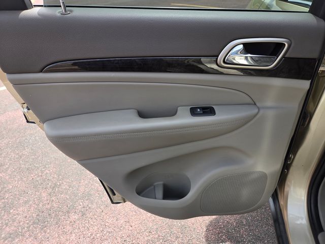2011 Jeep Grand Cherokee Laredo