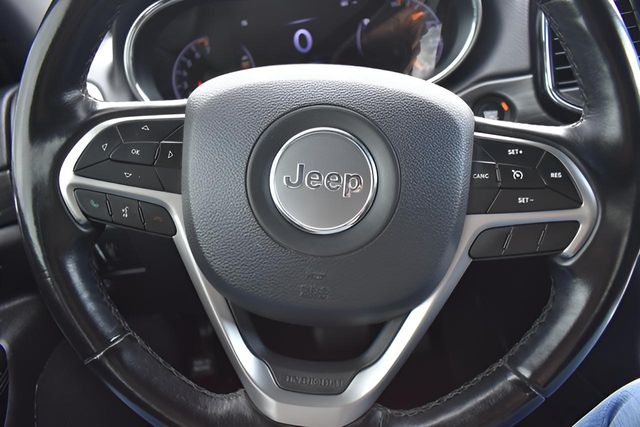 Used Car 2020 Jeep Grand Cherokee  Laredo E For Sale Under $20,000 In Austin, Texas