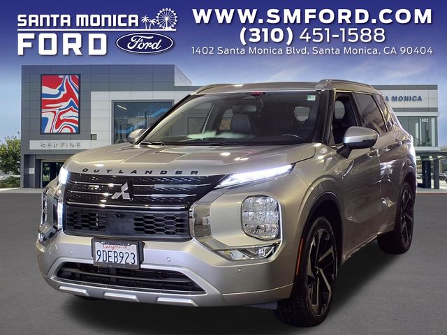 Alloy Silver Metallic 2022 Mitsubishi Outlander SUV / Crossover Front-Wheel Drive Continuously Variable Transmission