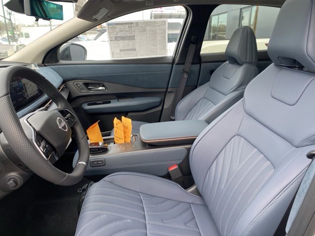 2025 Nissan Ariya PLATINUM+ e-4ORCE photo