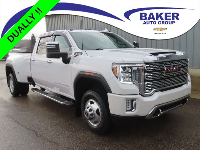 White Frost Tricoat 2022 GMC Sierra 3500HD Denali Crew Cab 4WD Pickup Truck Four-Wheel Drive Automatic