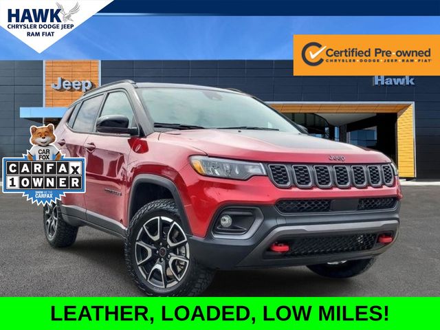 Red Hot Pearlcoat 2025 Jeep Compass SUV / Crossover Four-Wheel Drive 8-Speed Automatic
