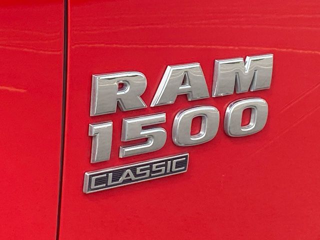 2022 Ram 1500 Classic SLT 30