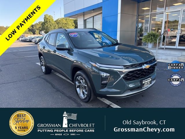 2025 Chevrolet Trax LT FWD