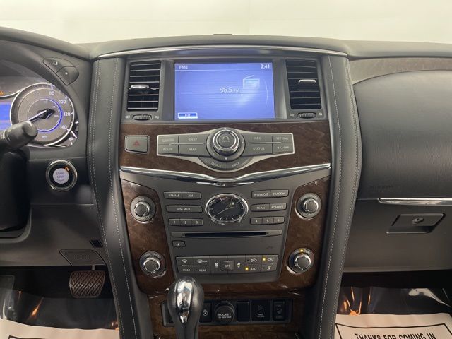 2017 INFINITI QX80 Base 25