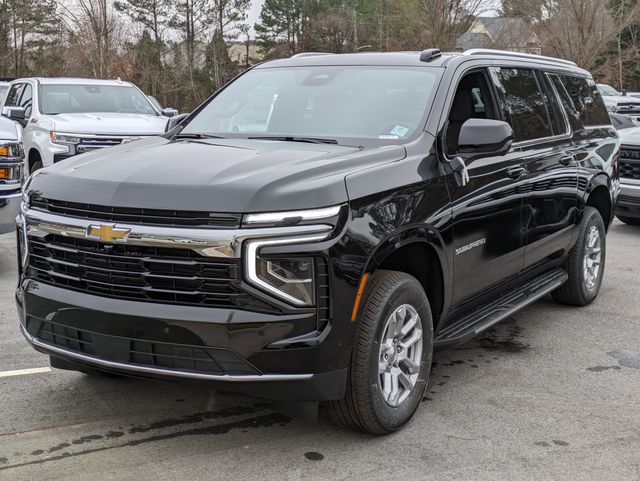 2025 Chevrolet Suburban LS photo