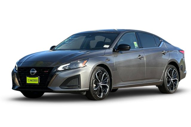 2023 Nissan Altima 2.5 SR AWD