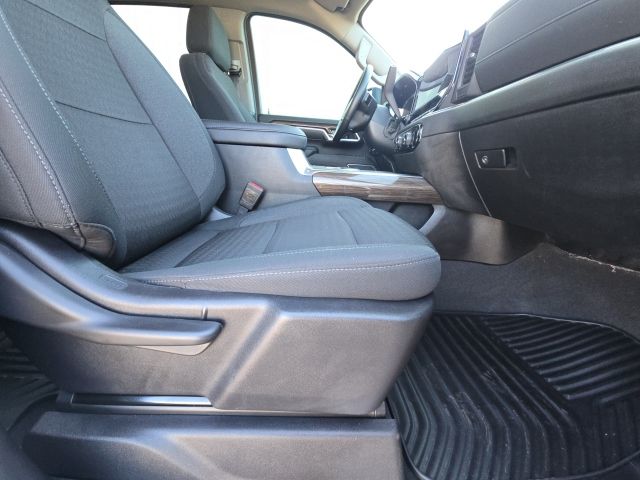 2024 Chevrolet Silverado 2500HD LT:45647A