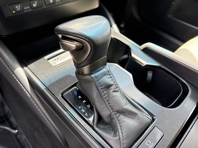 Used 2024 Lexus ES Sedan