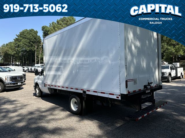 2024 Ford E-350 photo 5