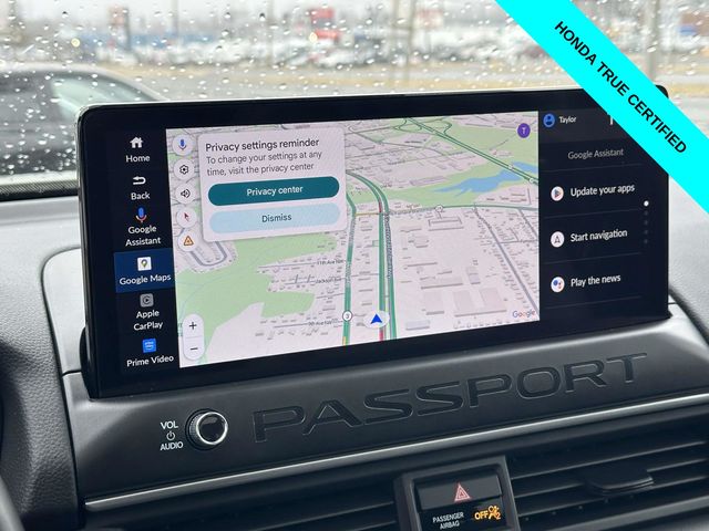 View vehicle photo 4