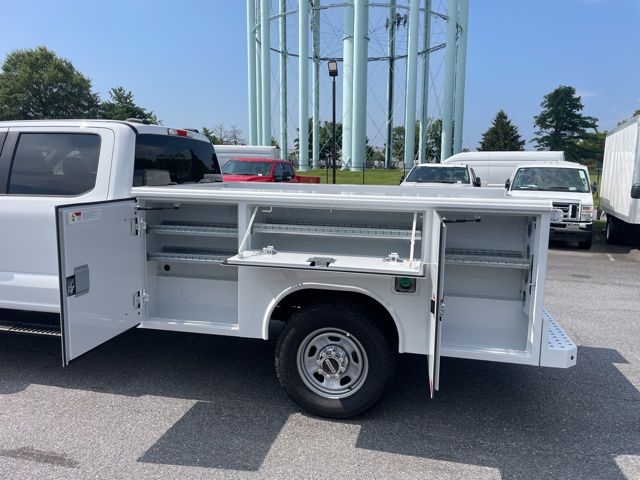 2025 Ford F-350 Super Duty XL