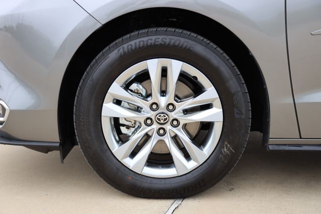 2026 Toyota Sienna Limited - 8