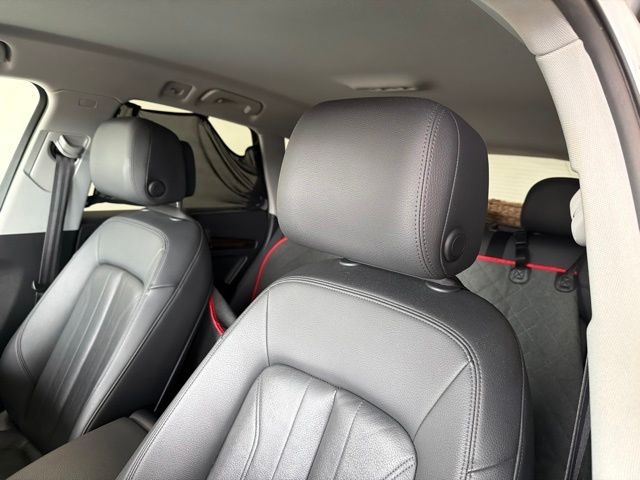 2019 Audi Q5 2.0T Prestige  at Genesis of Spring