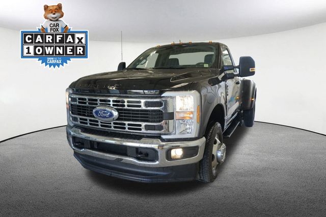 2026 Ford F-350 Super Duty XLT Regular Cab LB DRW 4WD