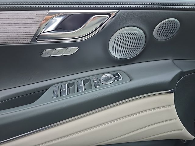 Thumbnail: 2026 Genesis GV80 - 19