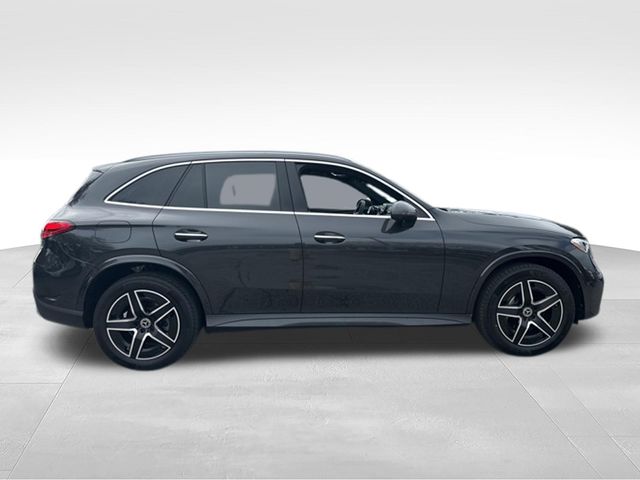 2025 Mercedes-Benz GLC GLC 300 - 6