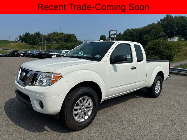 Glacier White 2014 Nissan Frontier Pickup Truck Four-Wheel Drive 5-Speed Automatic Overdrive