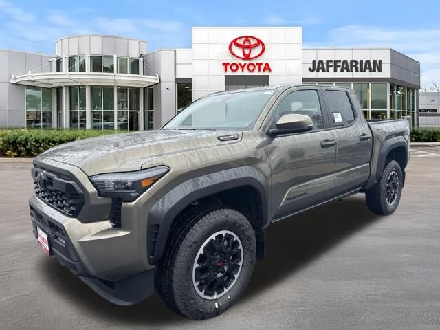 2026 Toyota Tacoma TRD Off Road - Photo 8
